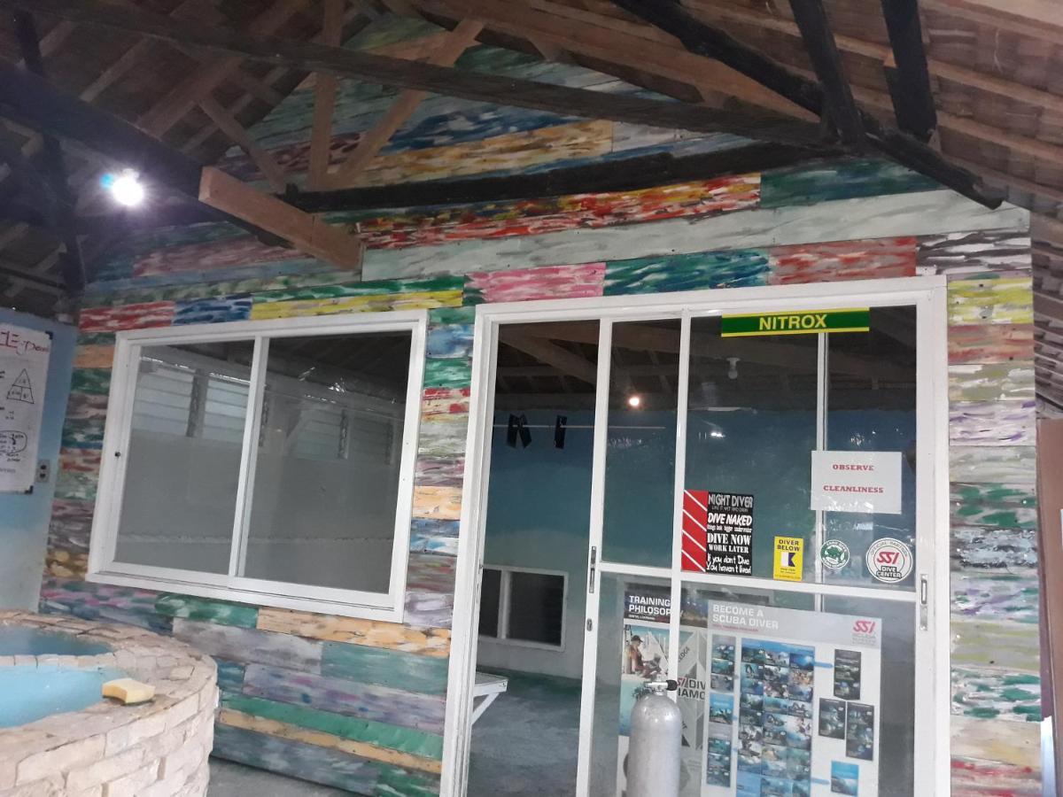 Hotel The Shark'S Tail Dive Center Daanbantayan Zewnętrze zdjęcie