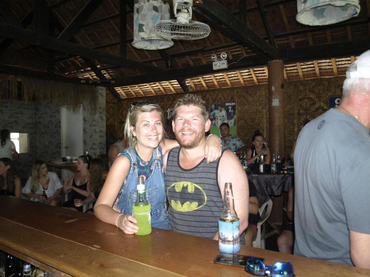 Hotel The Shark'S Tail Dive Center Daanbantayan Zewnętrze zdjęcie