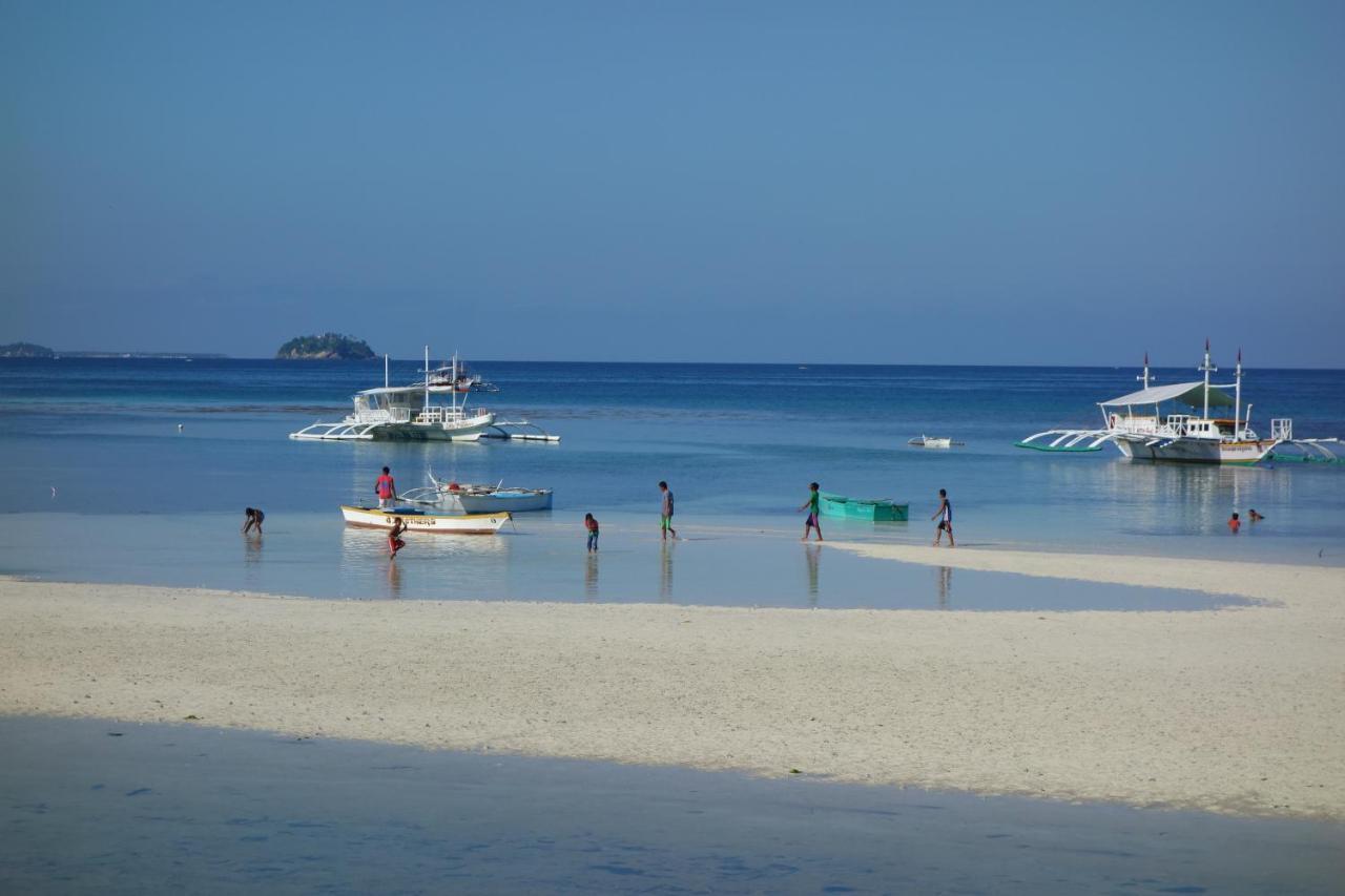 Hotel The Shark'S Tail Dive Center Daanbantayan Zewnętrze zdjęcie